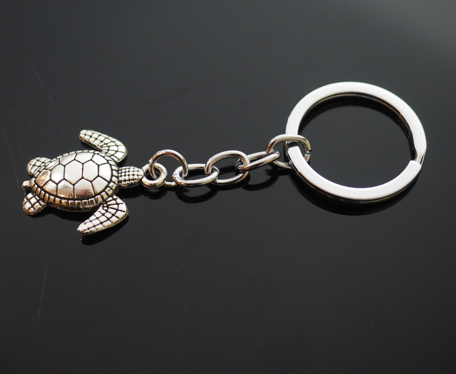 Sea Turtle Tortoise Keychain Silver Steel Gift 26x23mm