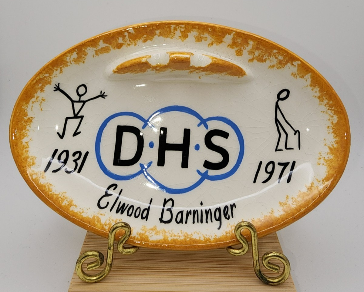VTG Pennsbury Pottery Donegal High School DHS 1931-1971 40th Anniversary Dish