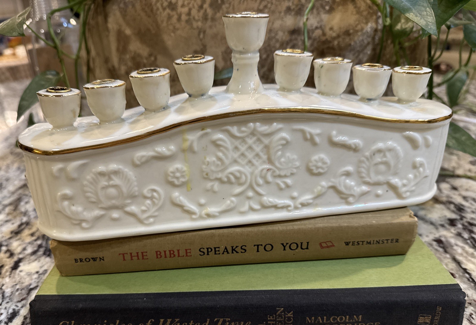 Judaic Judaica Hanukkah Chanukah Menorah Hanukkiah porcelain w/gold trim