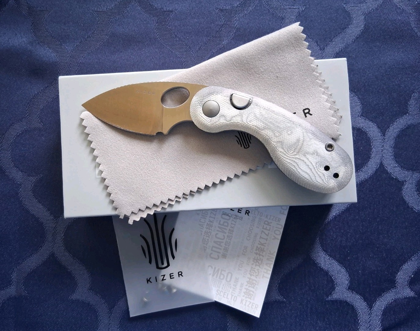 *NEW*🔥 KIZER - Microbe Folding Knife w/14C28N Blade & Aluminum Foil G10 Handle