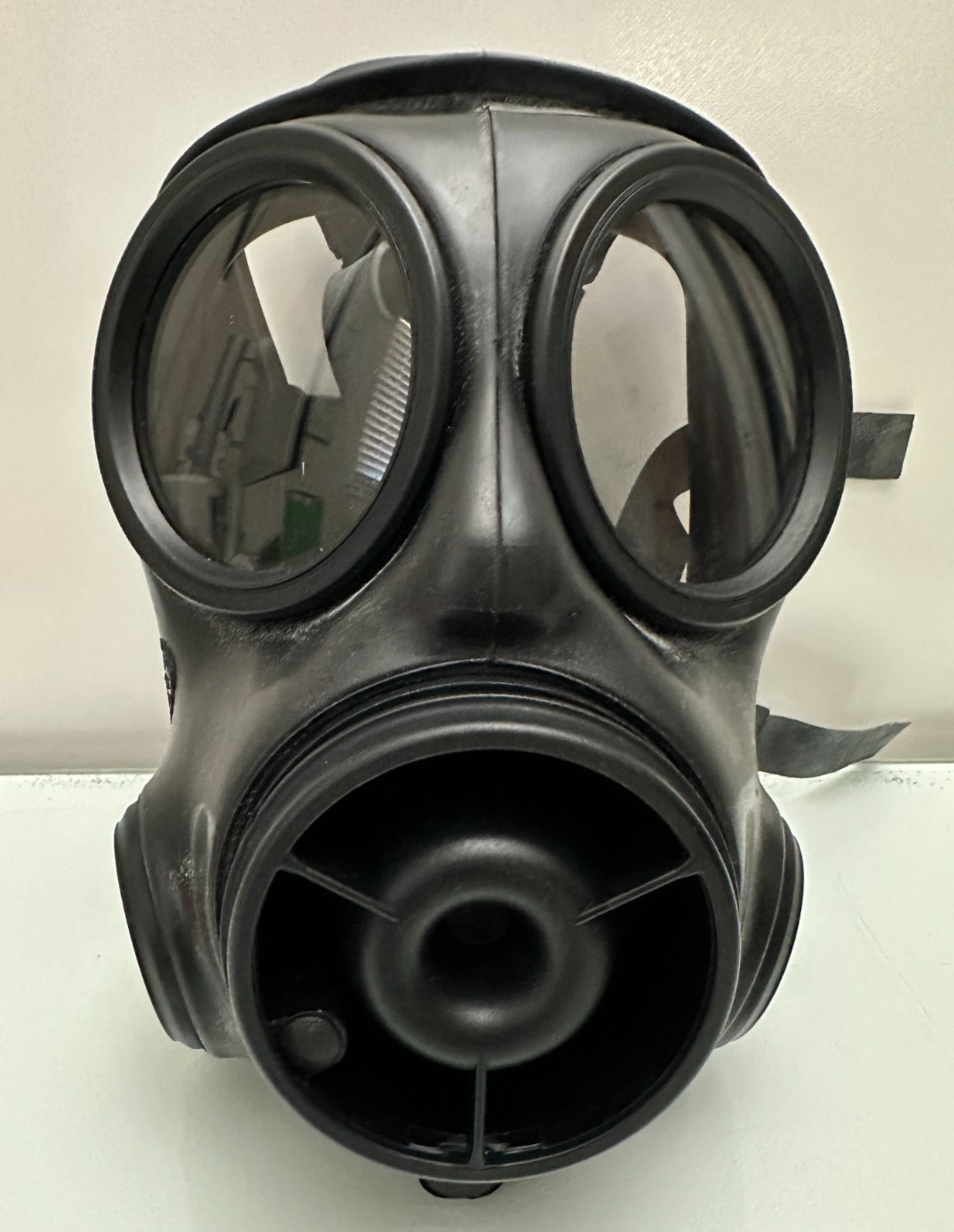 AVON SF10 Medium #2 Gas Mask 1993 Special Forces Version of S10 EXCELLENT