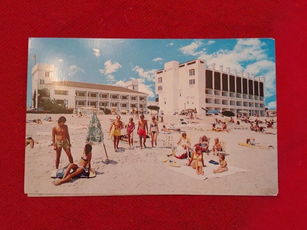 Postcard MD Ocean City Maryland Castle In The Sand Motel Beach #2