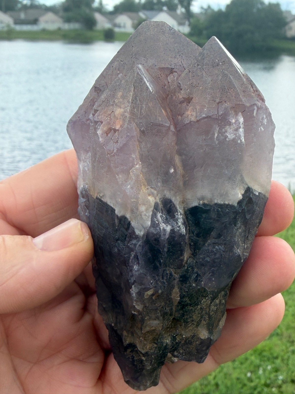 Auralite 23 Crystal Red Cap with multiple PTS/record keepers Canada 263 grams 4\