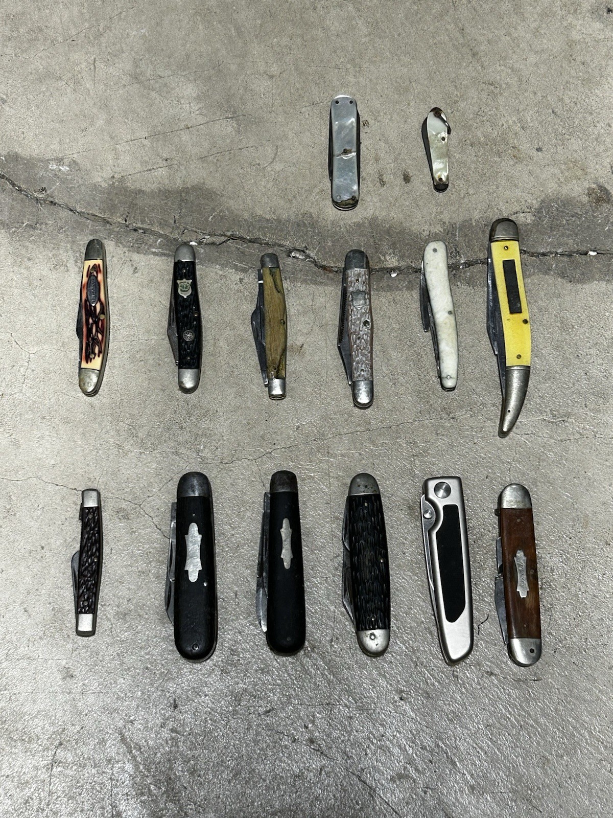 Vintage Pocket Knife Lot Multi-Tool Scout camillus Imperial Sheffield Winchester
