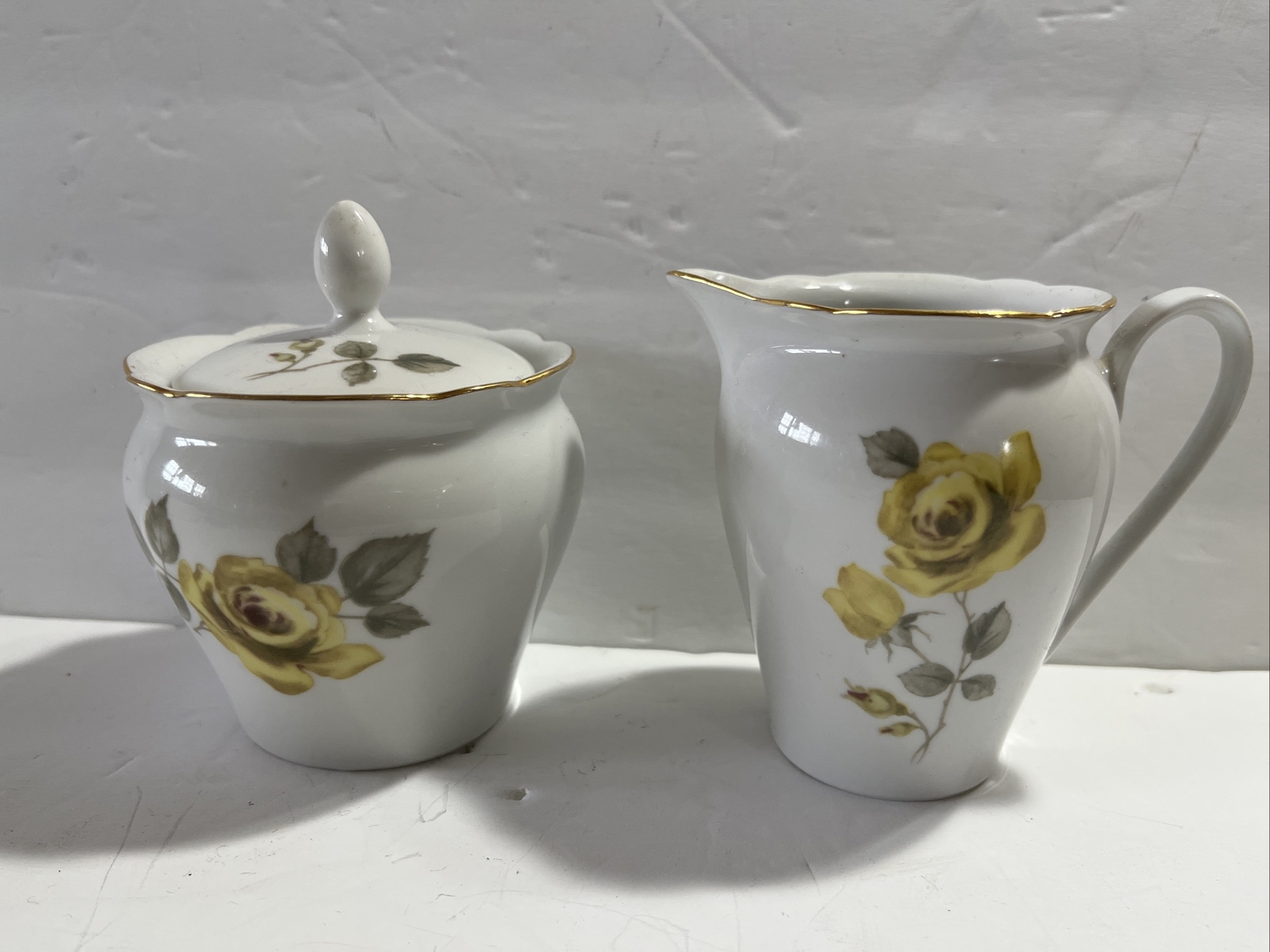 VTG KAHLA PORCELAIN GERMANY Yellow Rises Creamer And Sugar Bowl VTG KAHLA PORCELAIN GERMANY Yellow Rises Creamer And Sugar Bowl
