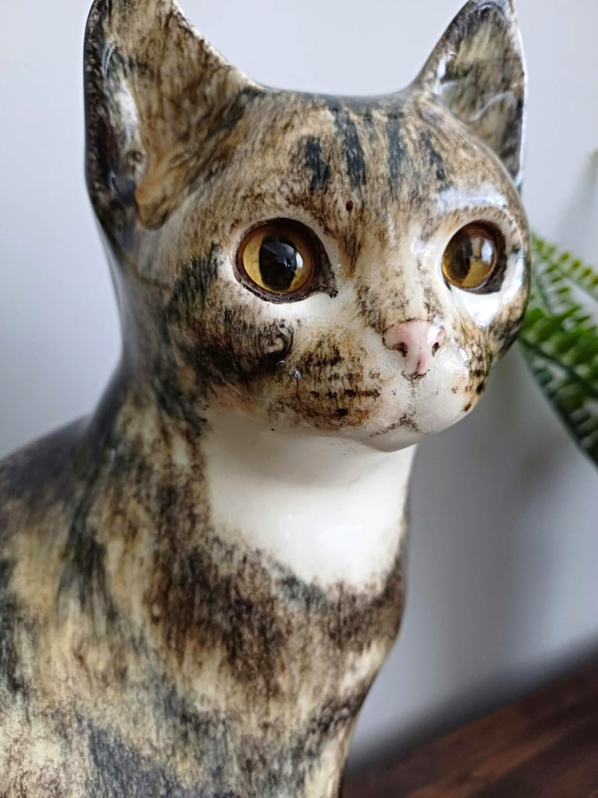 Winstanley Large Size 4 Beautiful Tabby Ceramic Cat  With Cathedral Glass Eyes