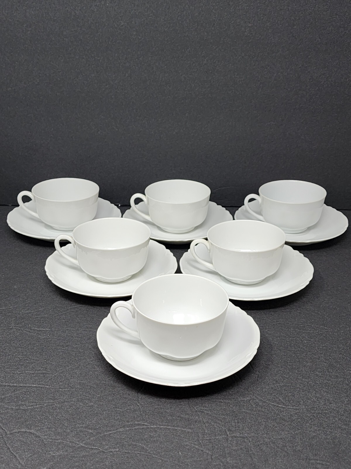 Set Of 6 Hutschenreuther Selb White China Racine Bavaria Tea Cups & Saucers 