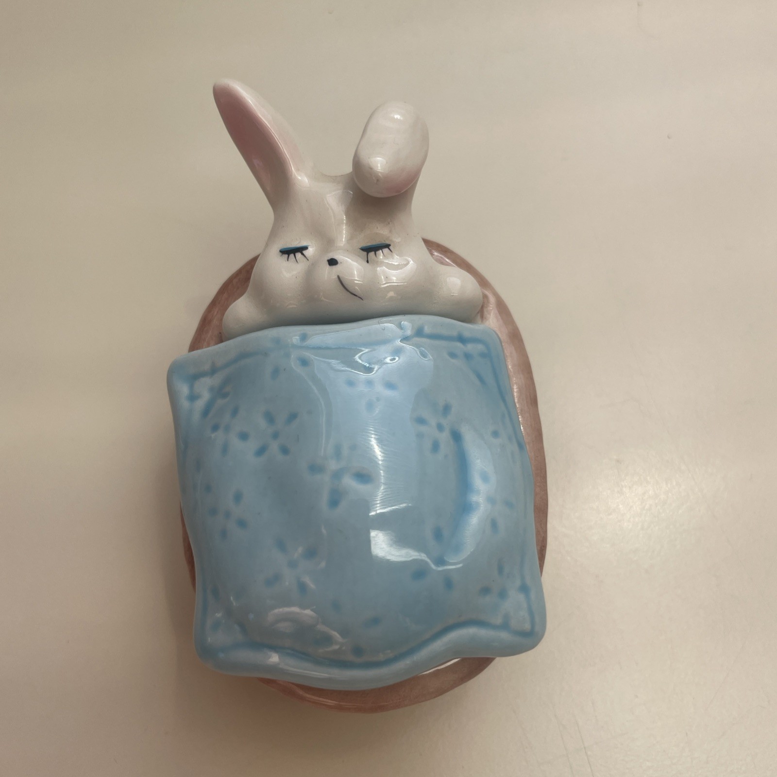 Vintage Enesco Bunny In Bed Trinket Box with Lid Rabbit Figurine Tiny Egg 3.5”. Vintage Enesco Bunny In Bed Trinket Box with Lid Rabbit Figurine Tiny Egg 3.5”.
