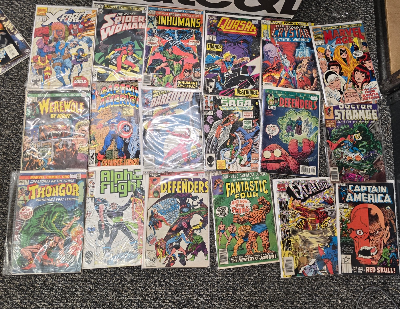 HUGE LOT of 18 MARVEL Vintage comics 