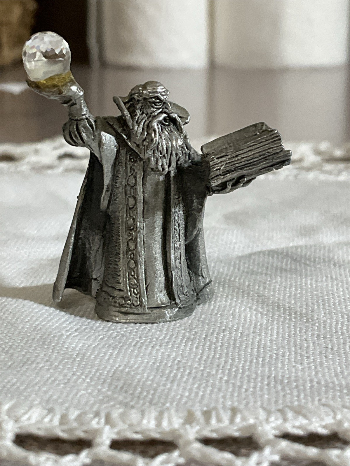 VTG 80’s Artist Ray Lamb Perth Pewter 1.5” Wizard Book Of Spells Crystal Signed