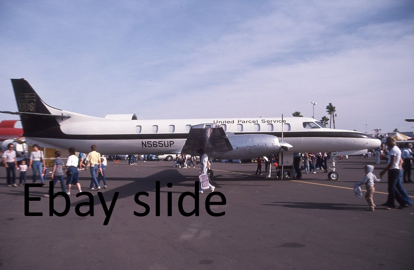 Orig 1985 35mm Kodachrome slide - UPS Metroliner N565UP at Phoenix Sky Harbor