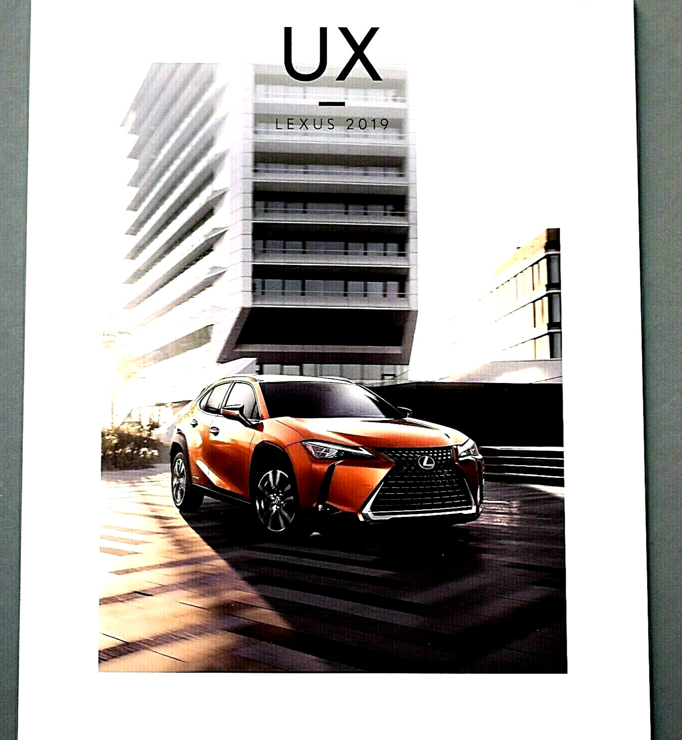 ORIGINAL MINT 2019 LEXUS UX SALES BROCHURE CATALOG ~ 46 PAGES ~ 10\