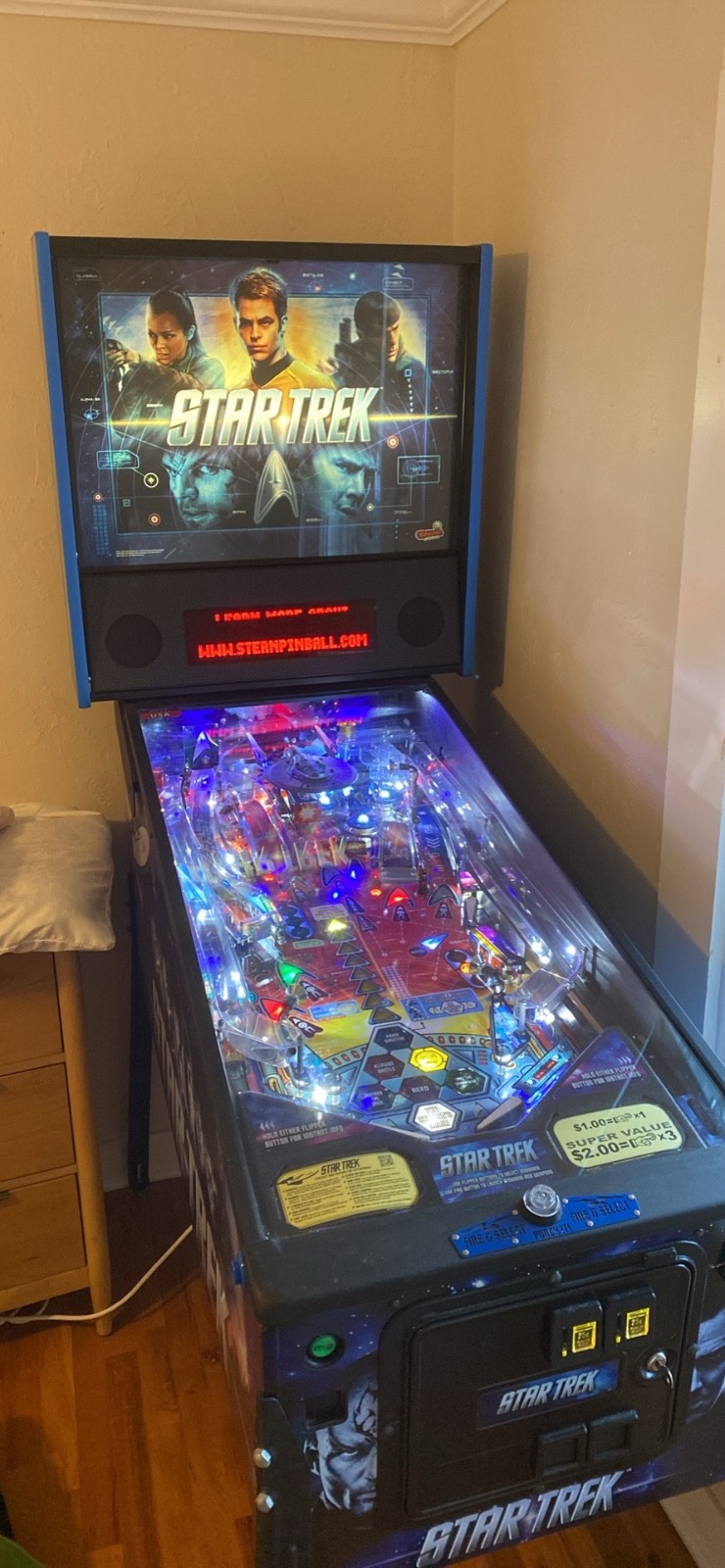 STAR TREK PRO Pinball Machine - Stern 2013 - 3106 STAR TREK PRO Pinball Machine - Stern 2013 - 3106