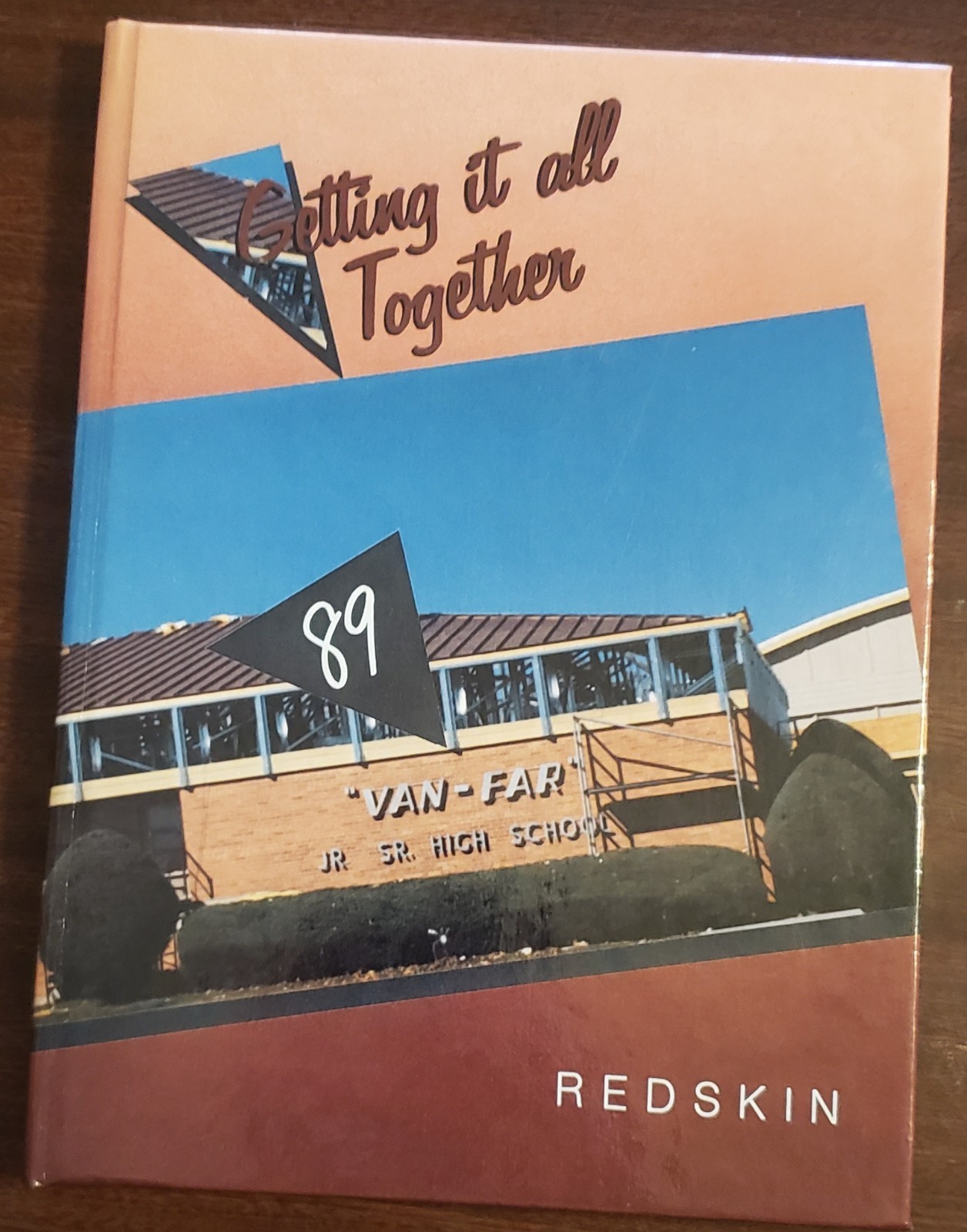 1989 Van-Far High School Vandalia Missouri Year Book Redskin Volume 34