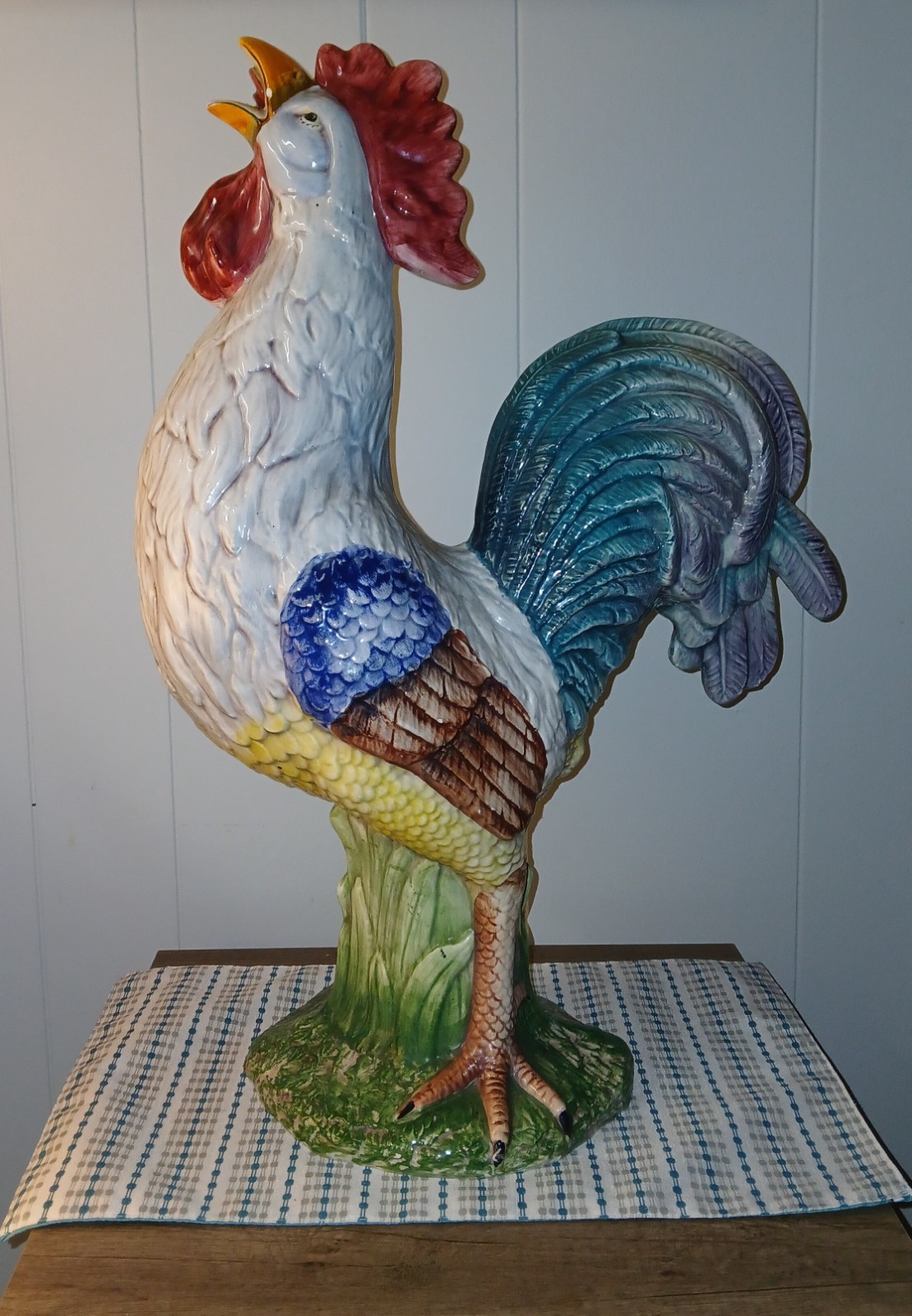 Fabulous Vietri Rooster  Statue