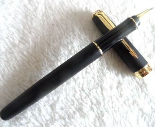 Good Matte Black Parker Sonnet Series Fine (F) Nib Rollerball pen Black Ink