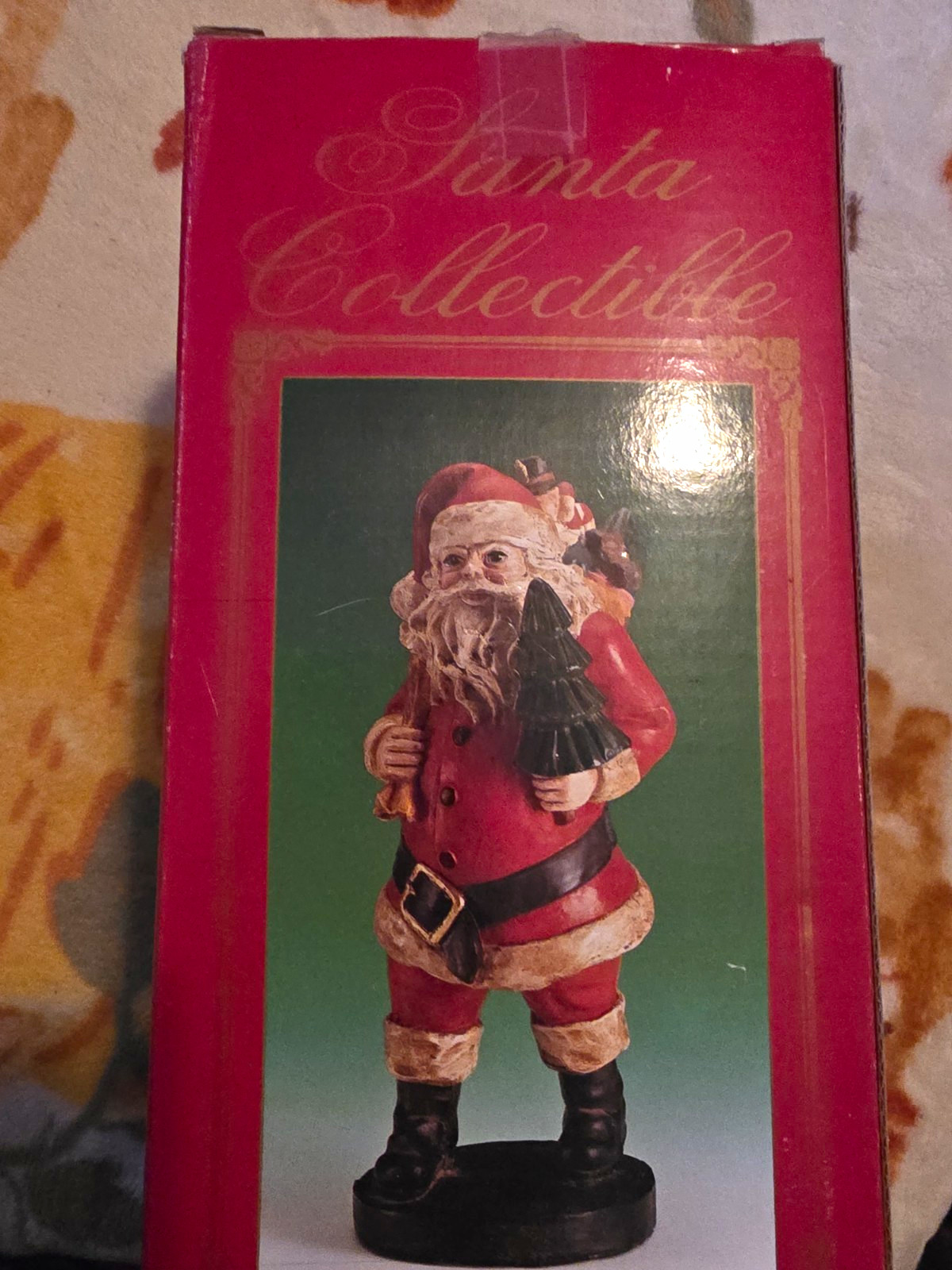 Santa Collectible 1993 Painted Ceramic Porcelain Santa Claus Figurine Boxed