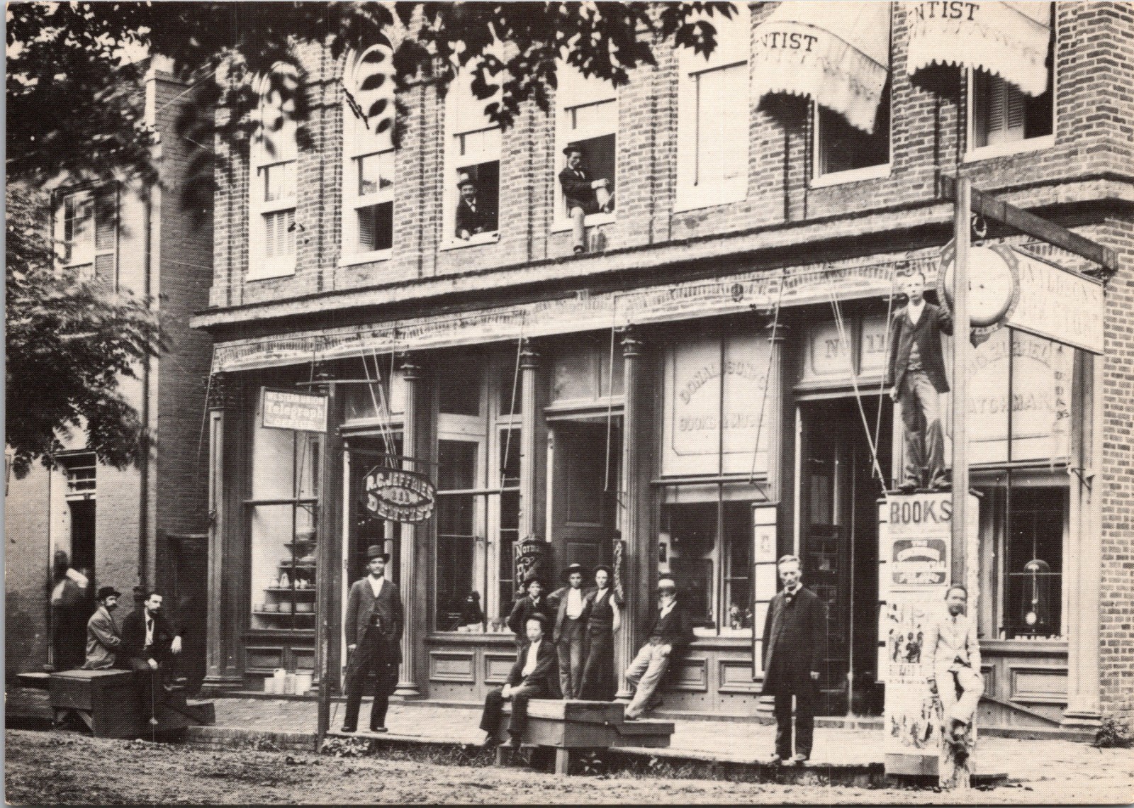 Men On Street in Steamboat Era Natchez Mississippi UNP Continental Postcard XM6