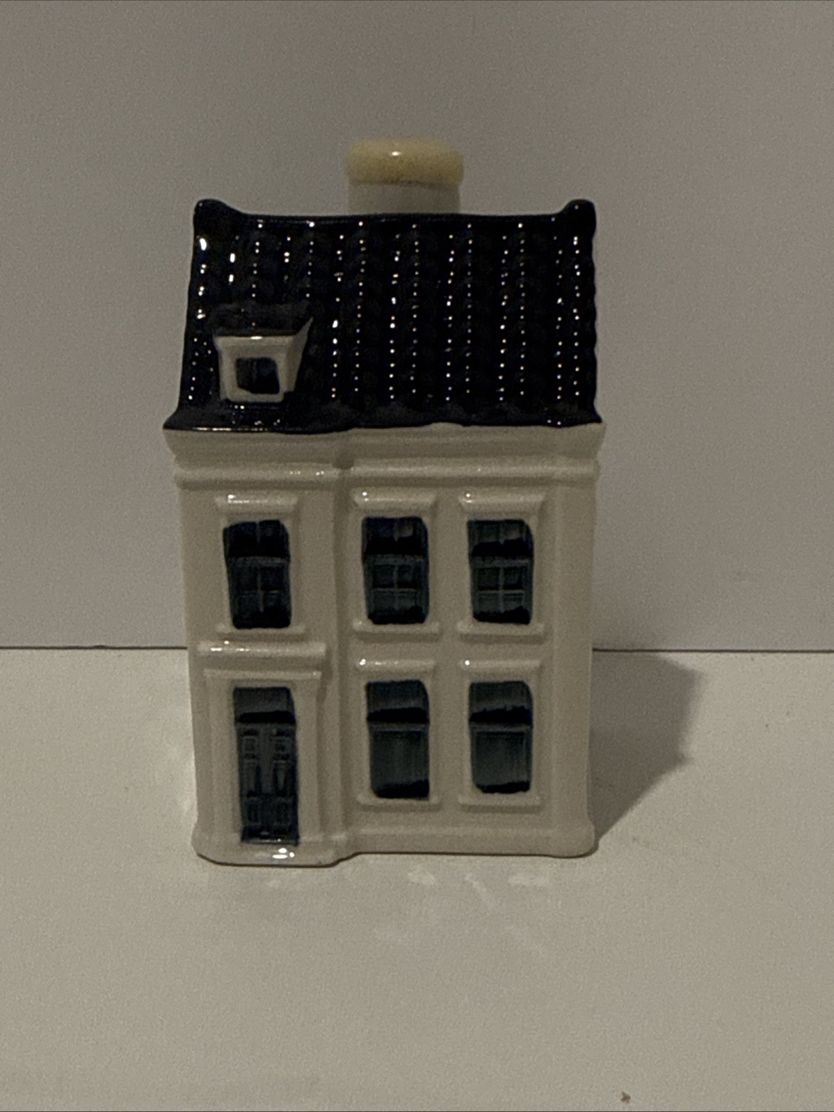 KLM #98 COLLECTIBLE