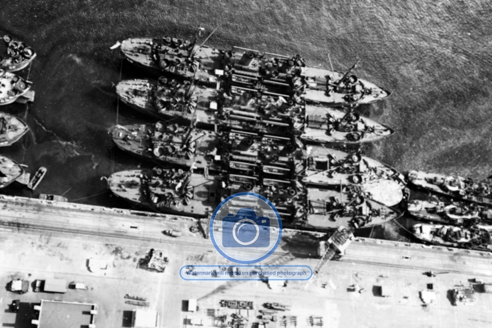 USS GILLIAM CLASS ATTACK TRANSPORTS PEARL HARBOR HAWAII 1946 4X6 PHOTO