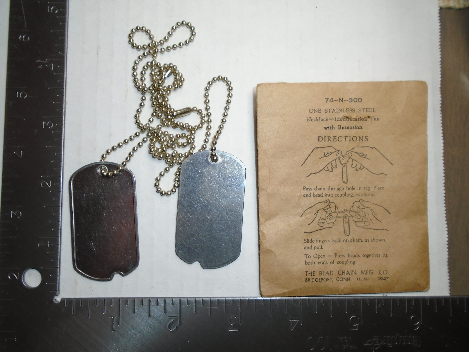 Vintage 1947 US Military Blank Notched Dog Tags Complete Set Packet 74-N-300