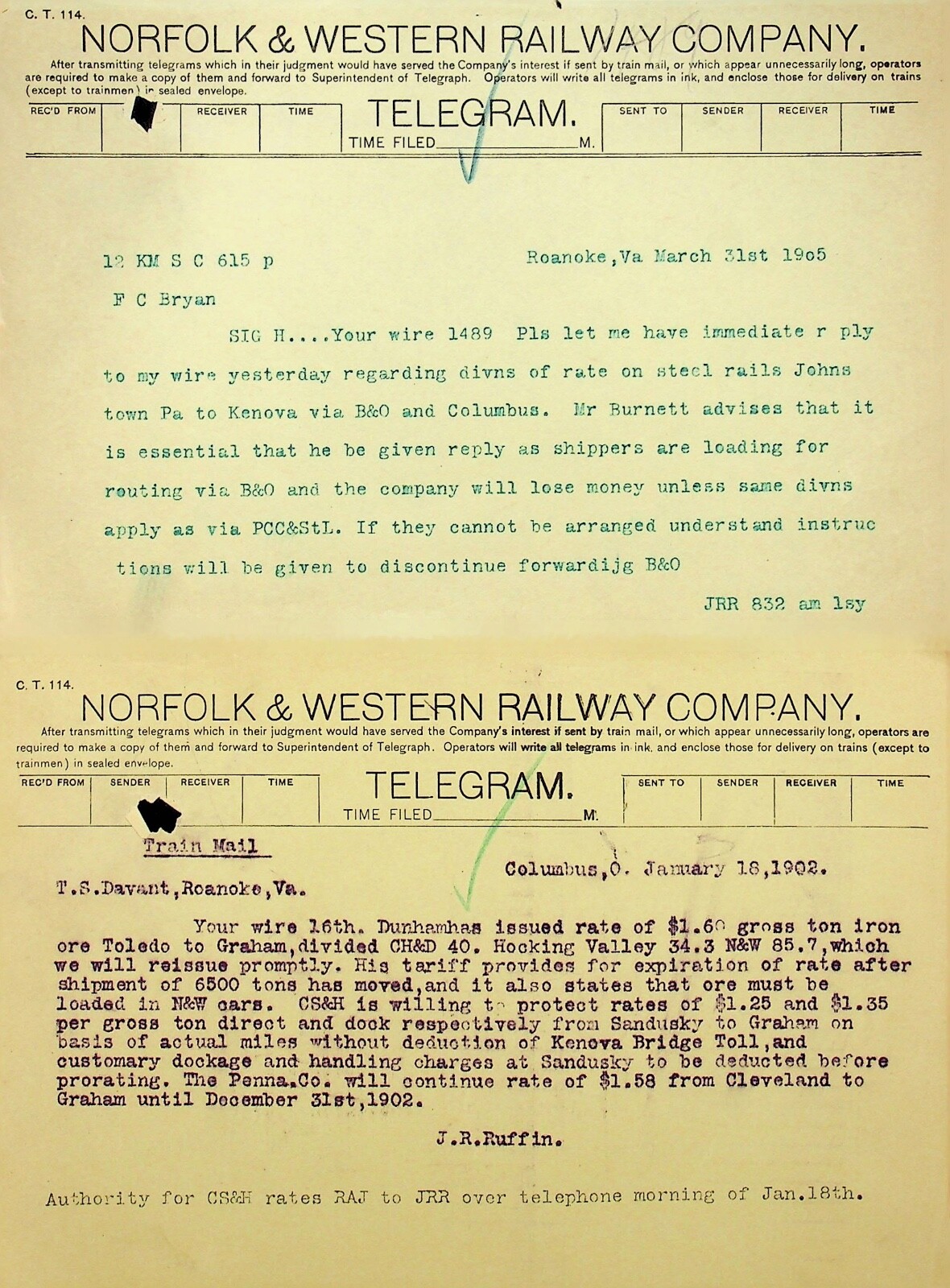 TWO 1902/1905 NORFOLK & WESTERN RAILWAY TRAIN MAIL TELEGRAMS - E16-A TWO 1902/1905 NORFOLK & WESTERN RAILWAY TRAIN MAIL TELEGRAMS - E16-A