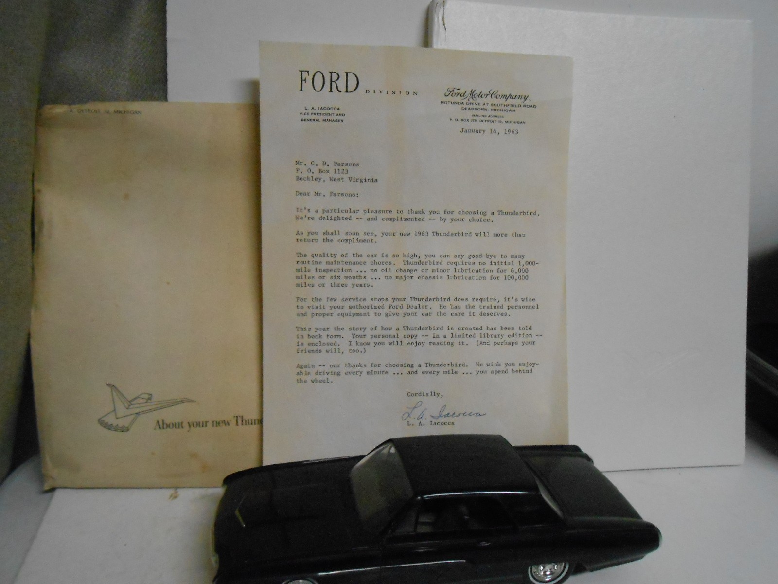 LOT 1963 FORD THUNDERBIRD PROMO CAR & THE THUNDERBIRD STORY Book + Signed Letter LOT 1963 FORD THUNDERBIRD PROMO CAR & THE THUNDERBIRD STORY Book + Signed Letter