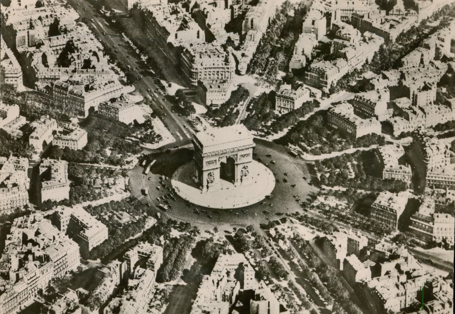 Paris Arc de Triomphe Aerial View RPPC Vintage Postcard Place de l\'Etoile