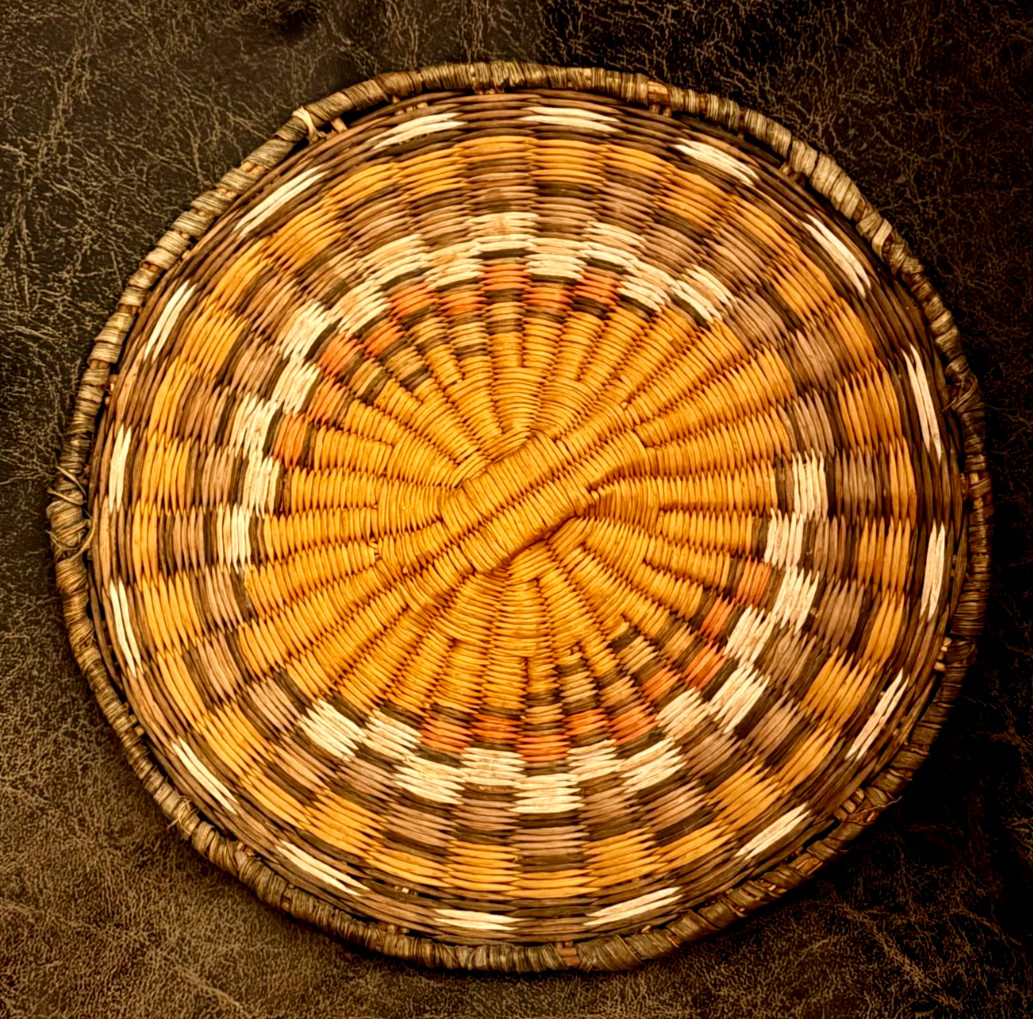 MID-CENTURY TRADITIONAL-HOPI-NATIVE AMERICAN-WICKER BASKET PLAQUE-8