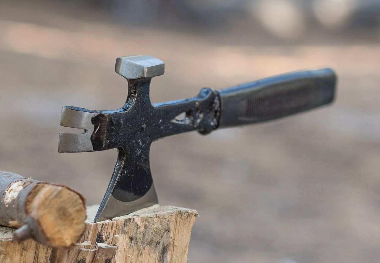 3-in-1 Hatchet Hammer Crow Bar Emergency Survival Axe Multi Use Tool