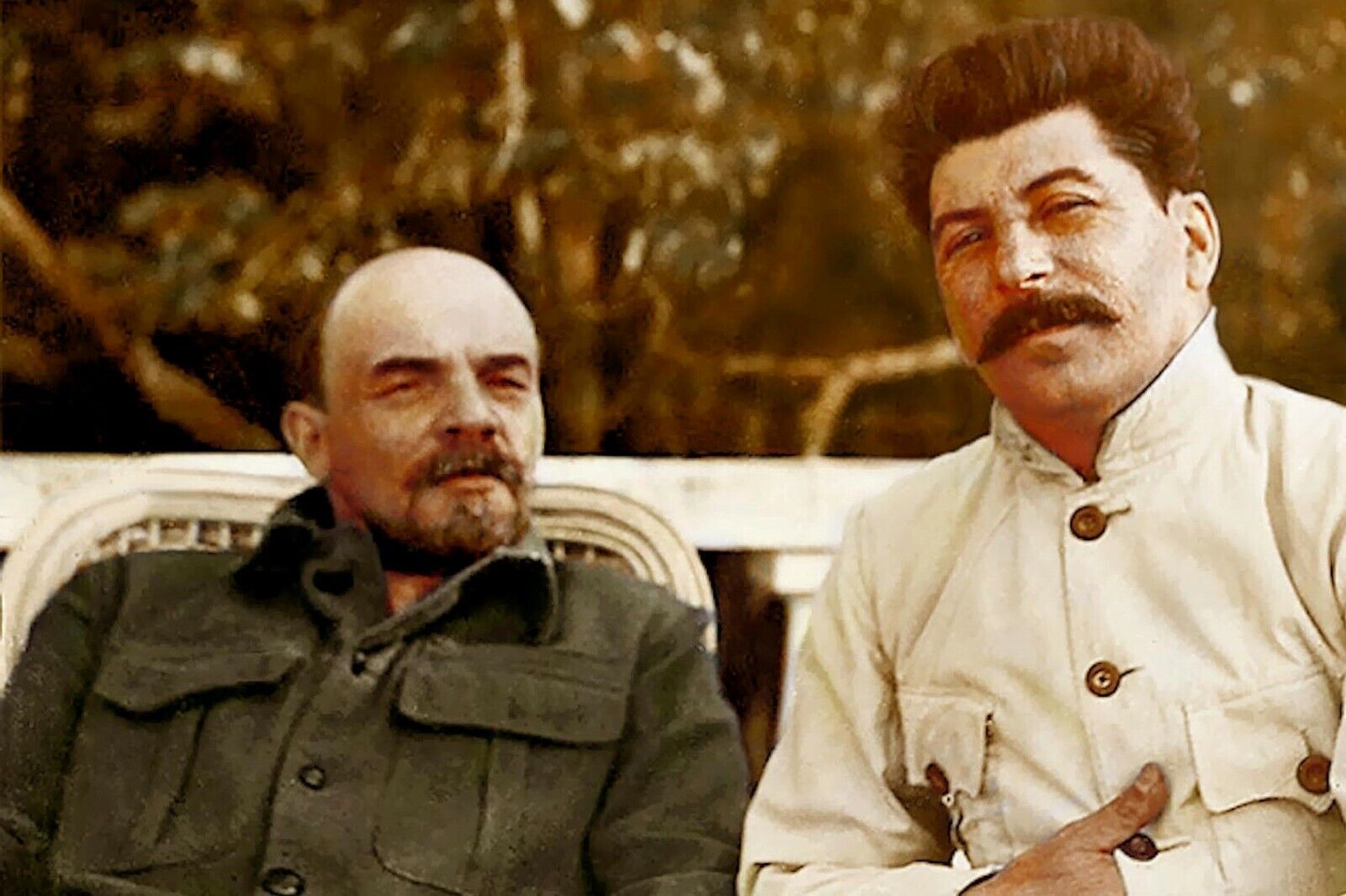 Vladmir Lenin and Josef Stalin in Gorki, 1922 WW2 Photo Glossy 4*6 in С030