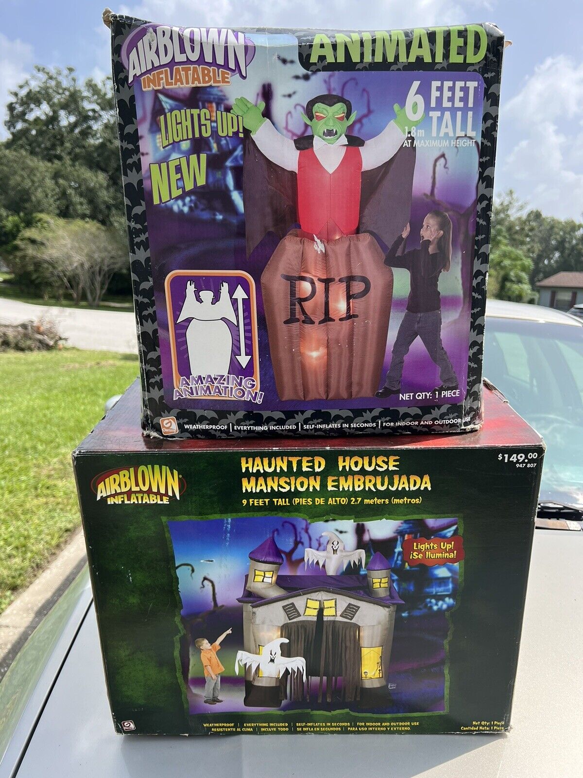 Gemmy Airblown Inflatable Animated Dracula Coffin & Haunted House For Repair