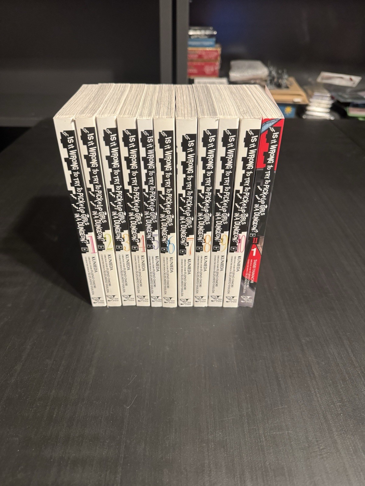 Is It Wrong to Try to Pick Up Girls in a Dungeon Manga English Set Volumes 1-11