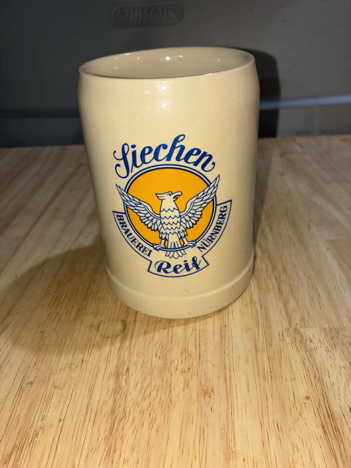 Vtg.  LIECHEN REIF BRAUEREI NURNBERG GERMANY GERZ STONEWEAR BEER STEIN  .5L