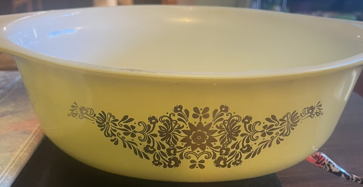 Vtg Pyrex Promotional Pattern Golden Garland Casserole Dish #043 1.5 Qt - No Lid