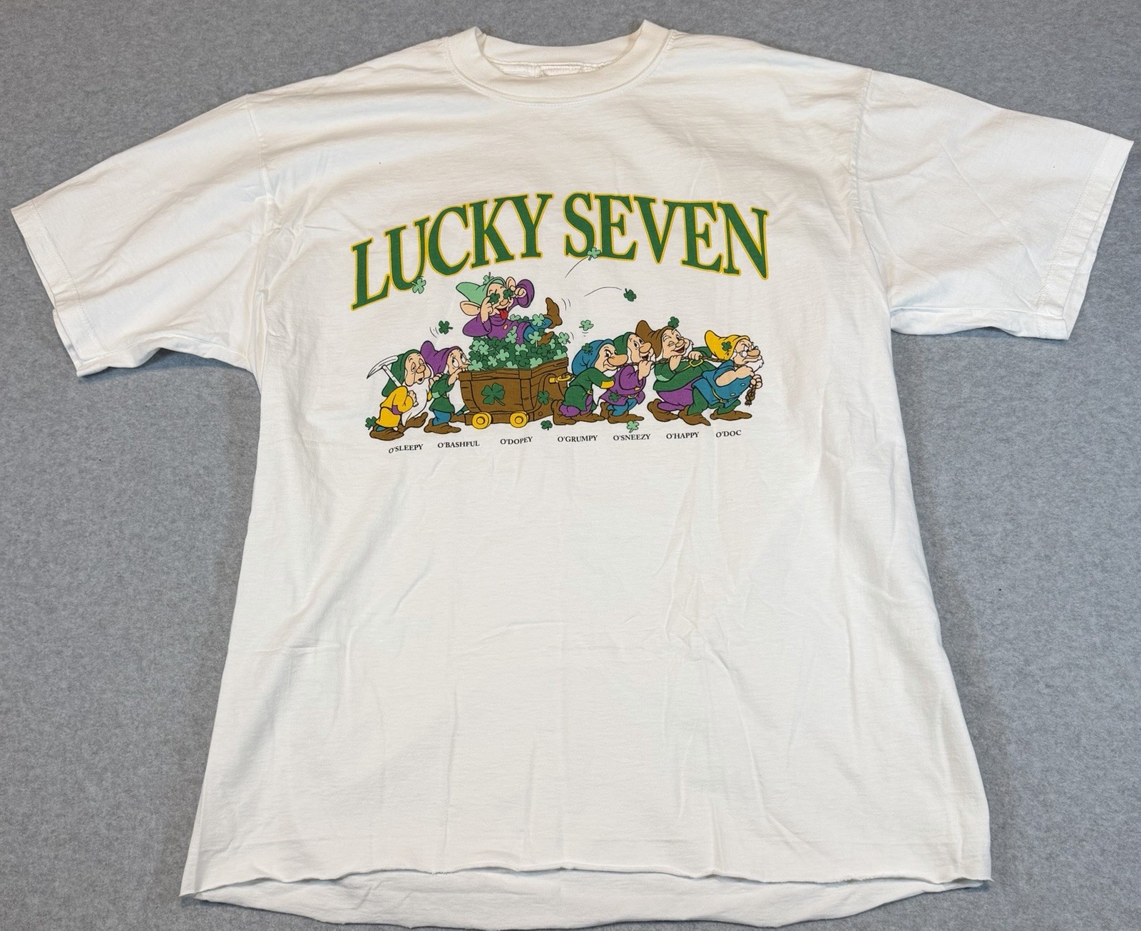 The Disney Catalog Vintage Lucky 7 Snow White\'s Dwarfs T Shirt Size Large