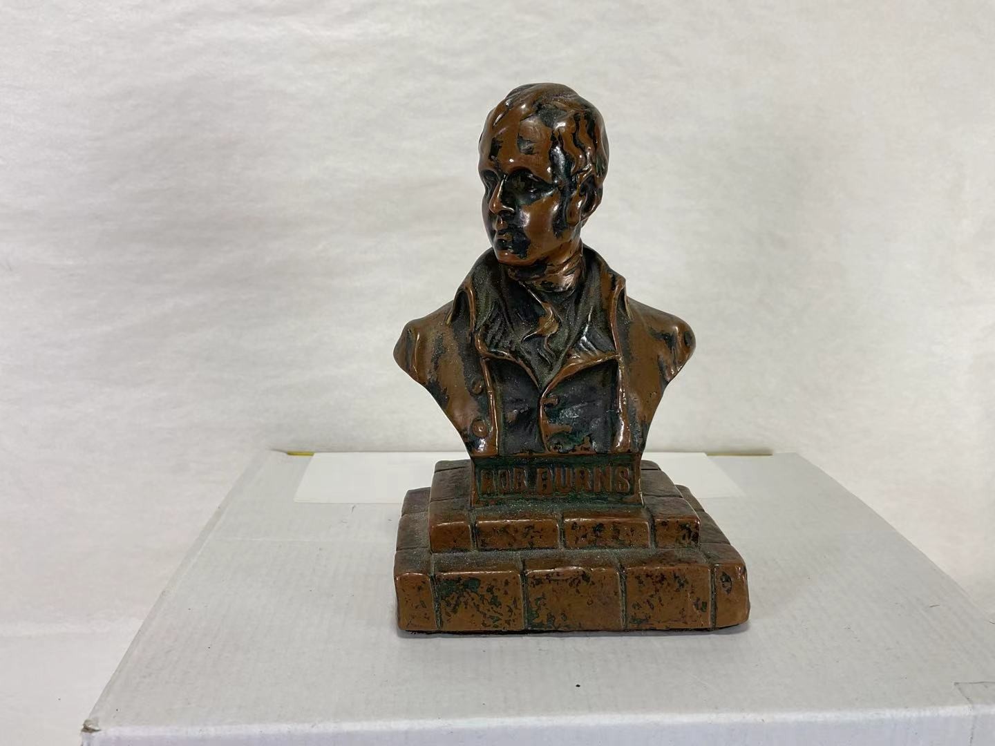 Robert Burns Bust 5 in Copper Tone Cast Metal ROB BURNS Scottish Poet Figurine