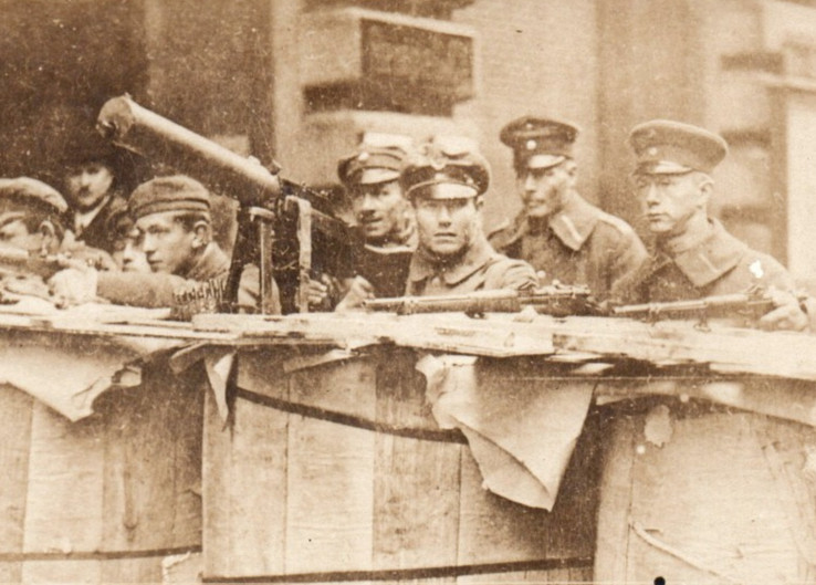 Post WWI German Soldiers Freikorps Machine Gun Battle Real Photo Postcard RPPC 