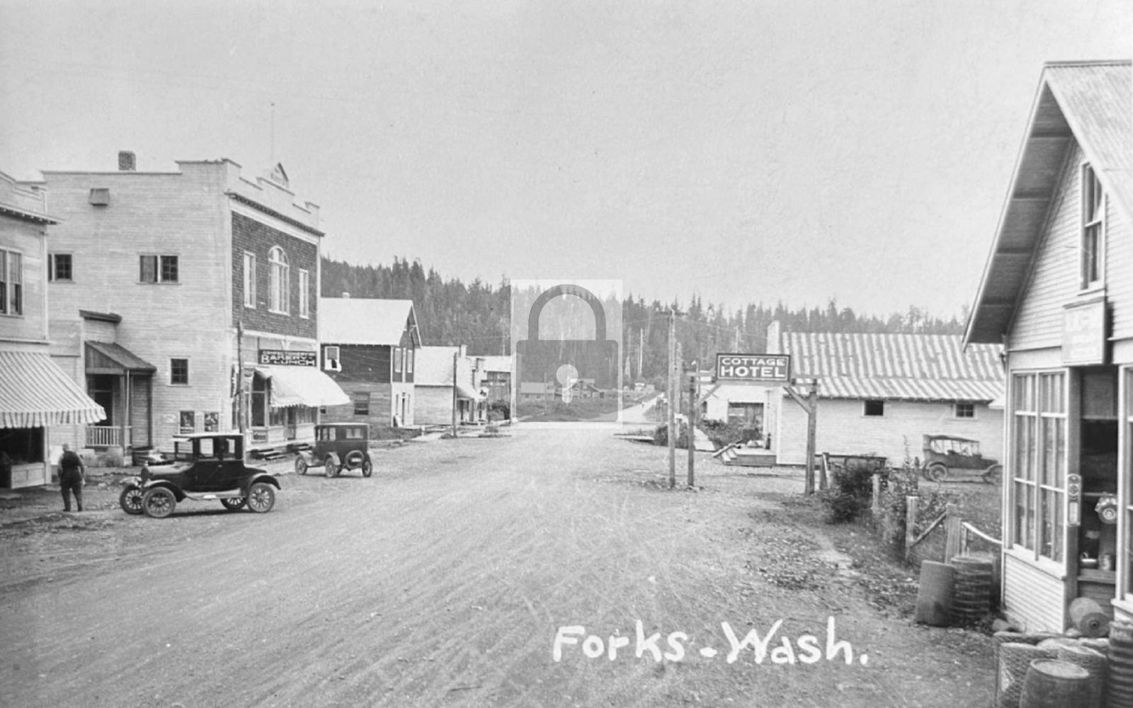Street View Cottage Hotel Forks Washington WA - Reprint