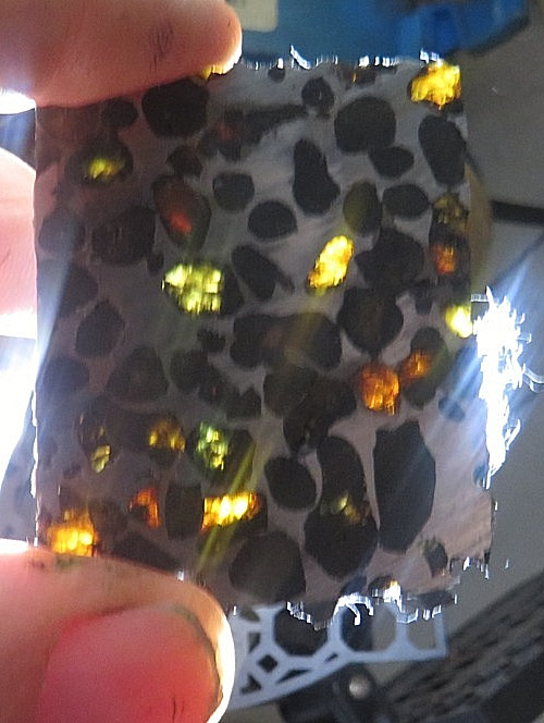 1- 24 gm SERICHO pallasite Meteorite slice Kenya translucent olivine std. JAL 1- 24 gm SERICHO pallasite Meteorite slice Kenya translucent olivine std. JAL