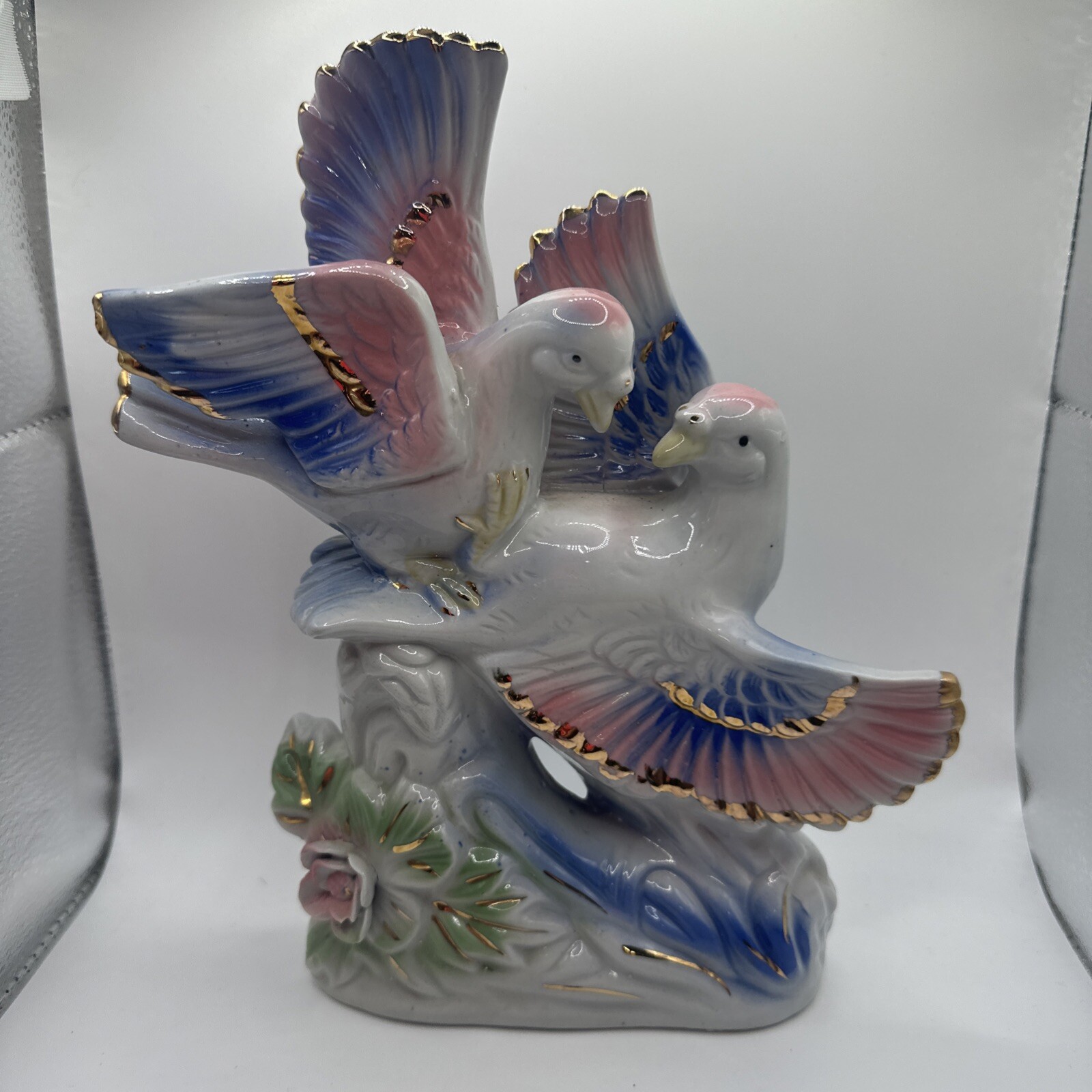 Vintage Two Bird Ceramic Design Beautiful 9.5” Tall 