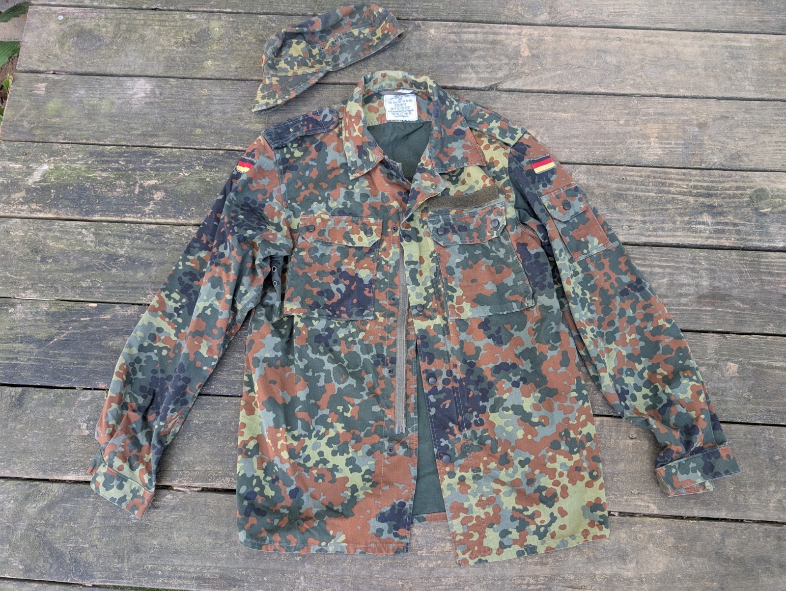 GERMAN ARMY BUNDESWEHR FLECKTARN SHIRT SIZE GR14 MEDIUM LONG & HAT SIZE 59 M/L