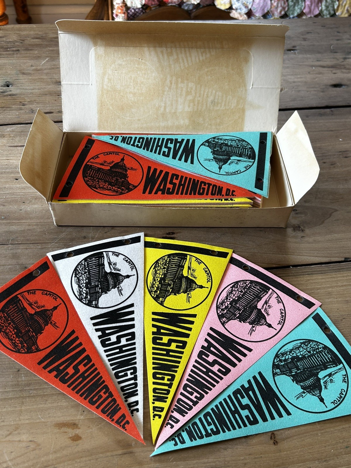100 NOS VTG 1940s 1950s Washington DC Flag Pennants Ad New in Box State Capitol 