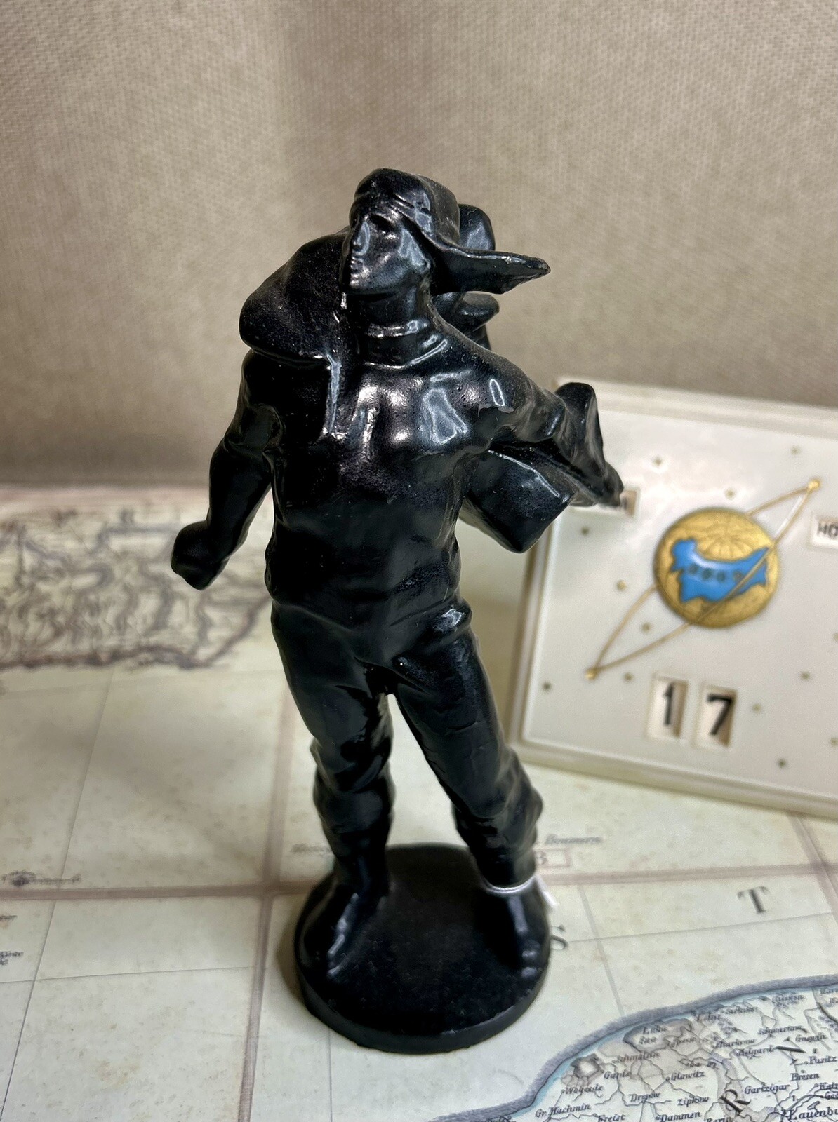 Cast Iron Antique Soviet Beautiful Statuette Stratonaut Heroes USSR