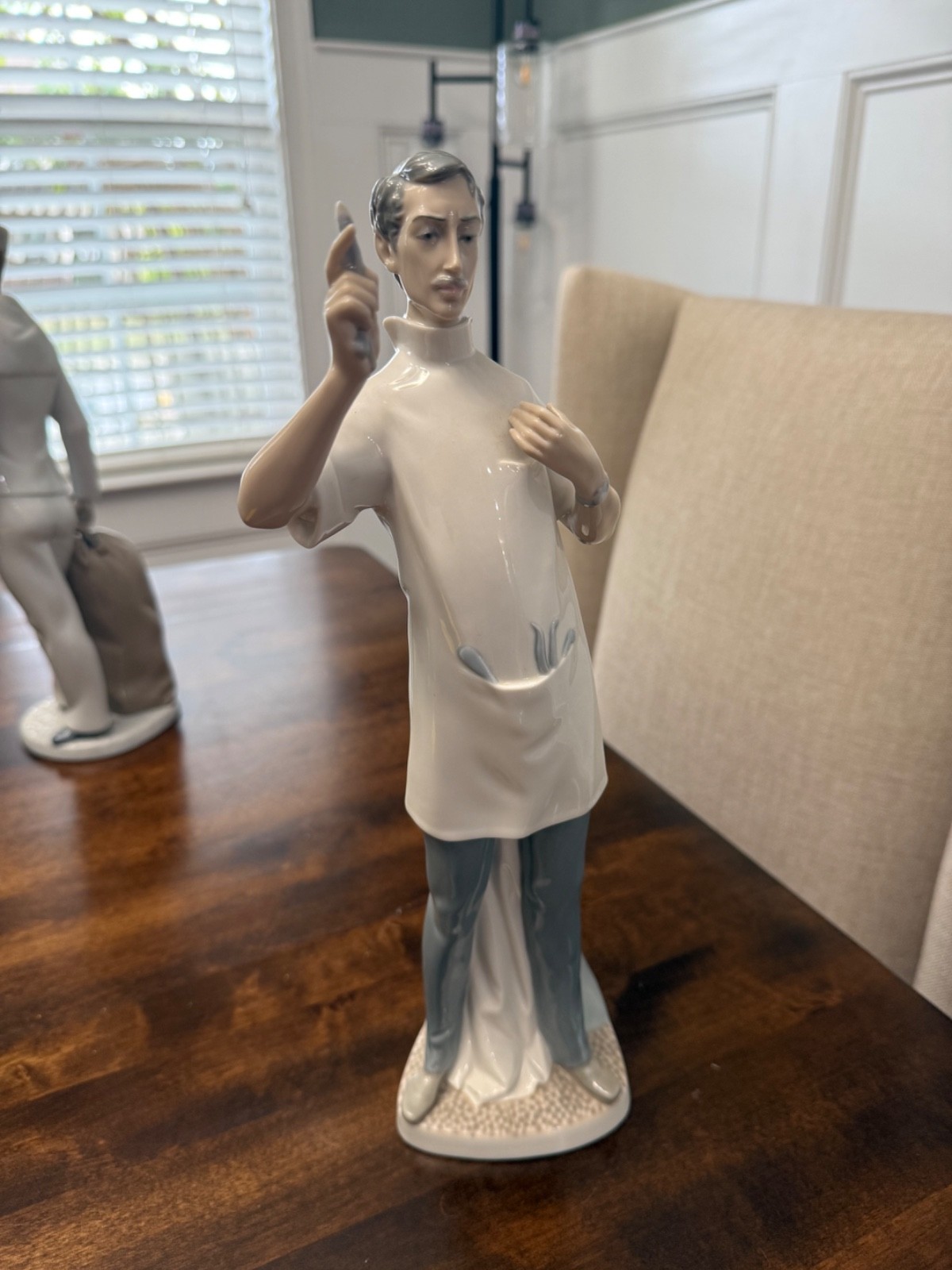 Lladro The Dentist 4762 Figurine 14.5