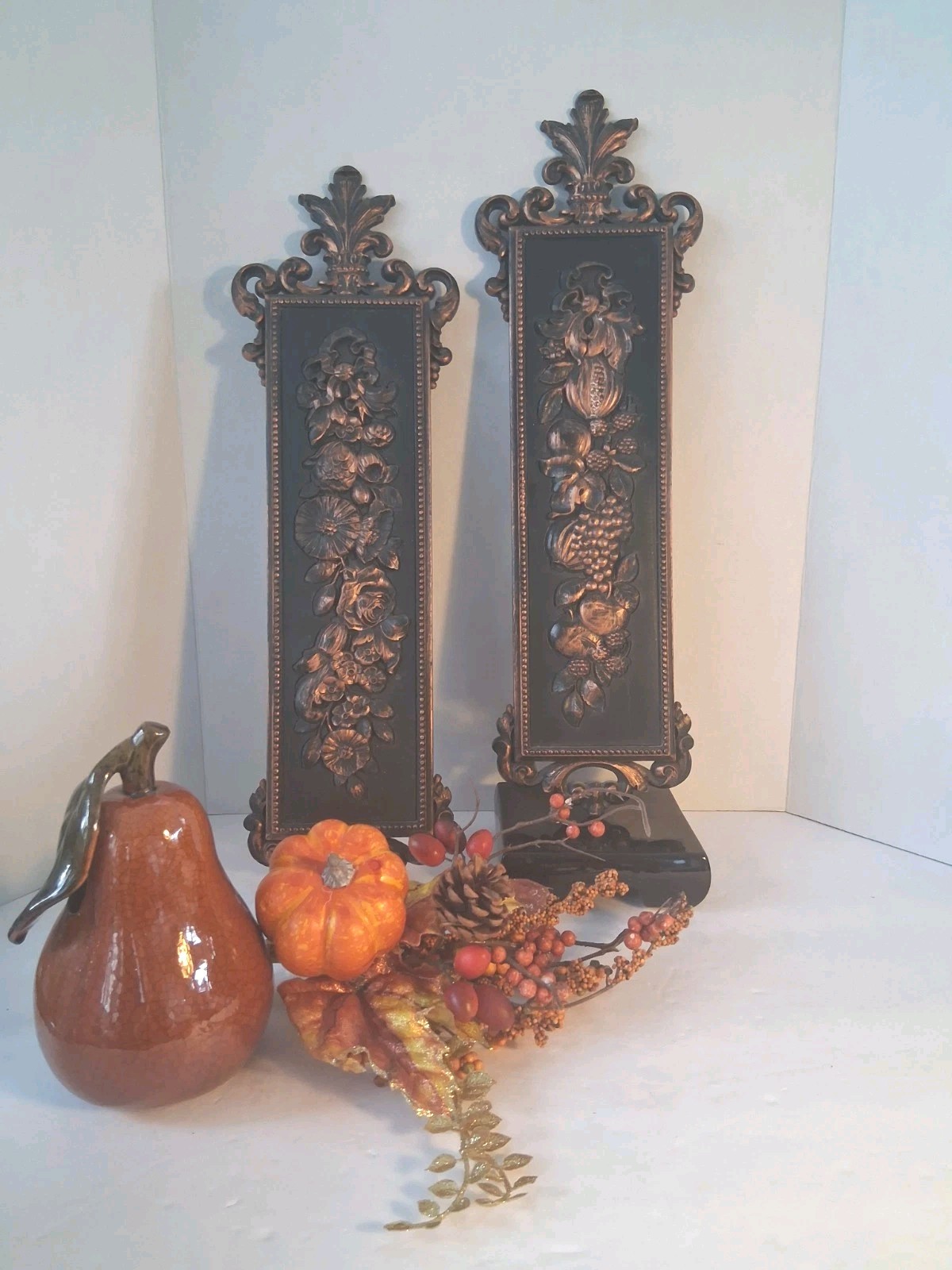 Vtg Pair Coppercraft Guild Syroco Wall Plaques; MCM Fruit/Floral 3D; Stamped