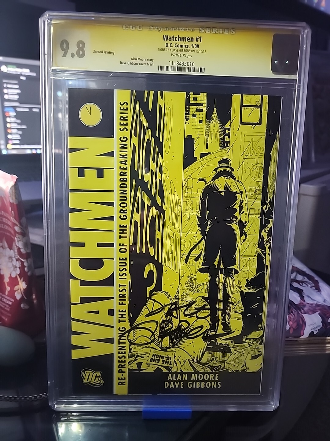 WATCHMEN # 1 (2ND Print) CGC SS 9.8 signed Dave Gibbons & 2-12 (1ST PRINT) RAW