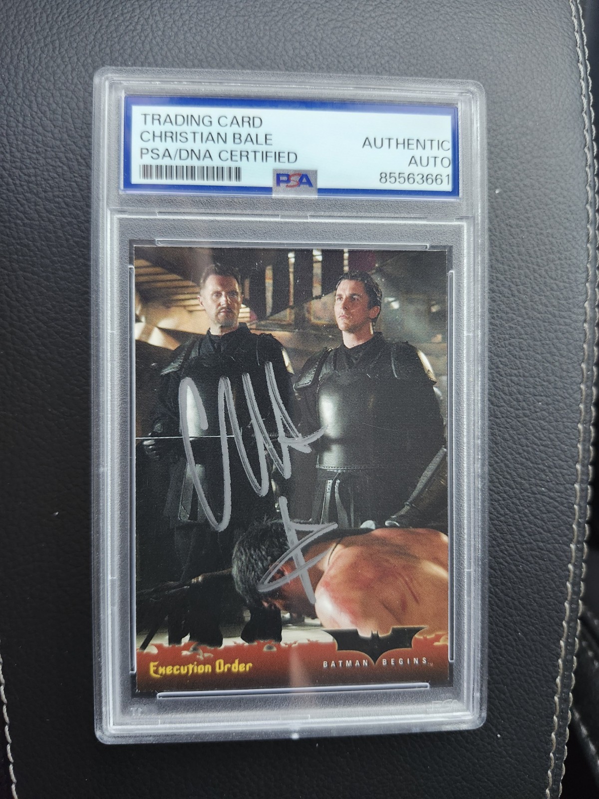 CHRISTIAN BALE 2005 TOPPS BATMAN BEGINS EXECUTION ORDER PSA CERTIFIED AUTO.