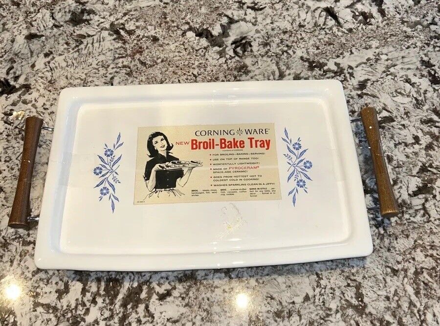 NEW Unused Vintage Corning Ware Blue Cornflower Broil Bake Tray P-35-B 16\