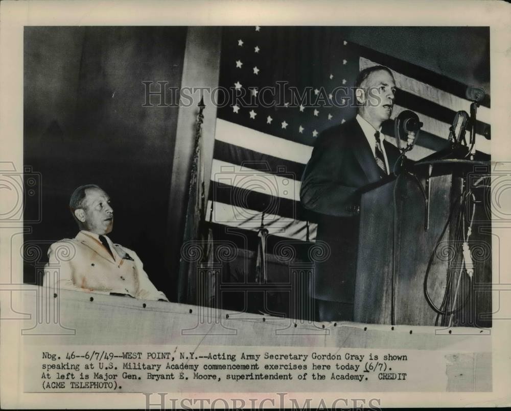 1949 Press Photo Gordon Gray Shown Speaking at US Military Academy Commencement